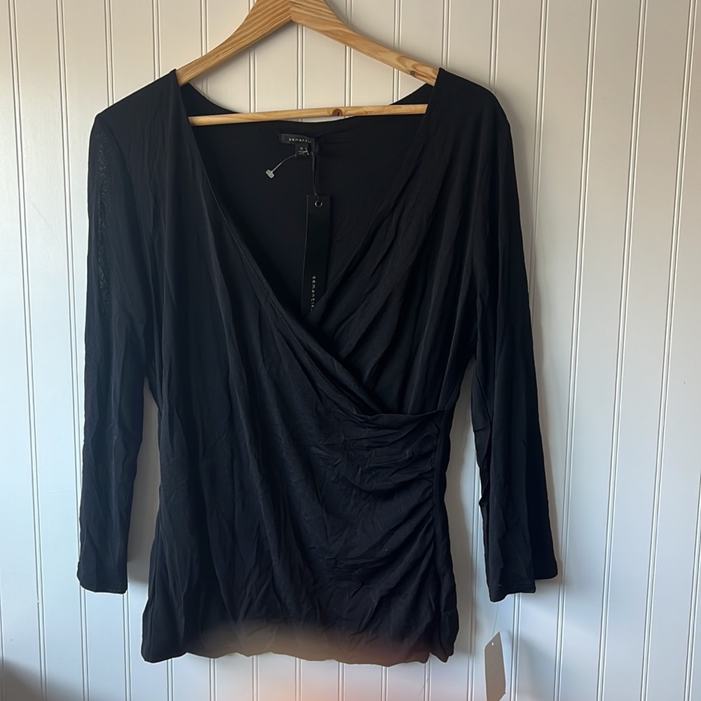 Semantics faux wrap top